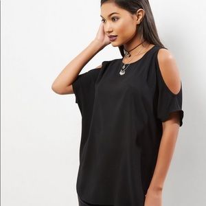 Express cold shoulder tee